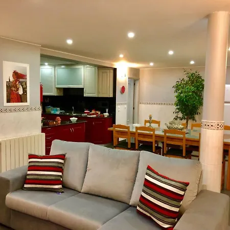 Casa Golfinho * ויאנה דו קסטלו