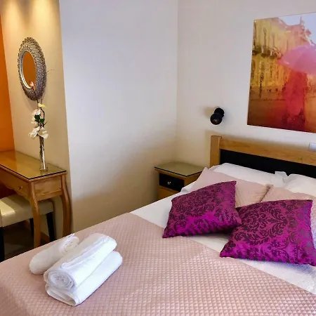 Casa Golfinho Hébergement de vacances *